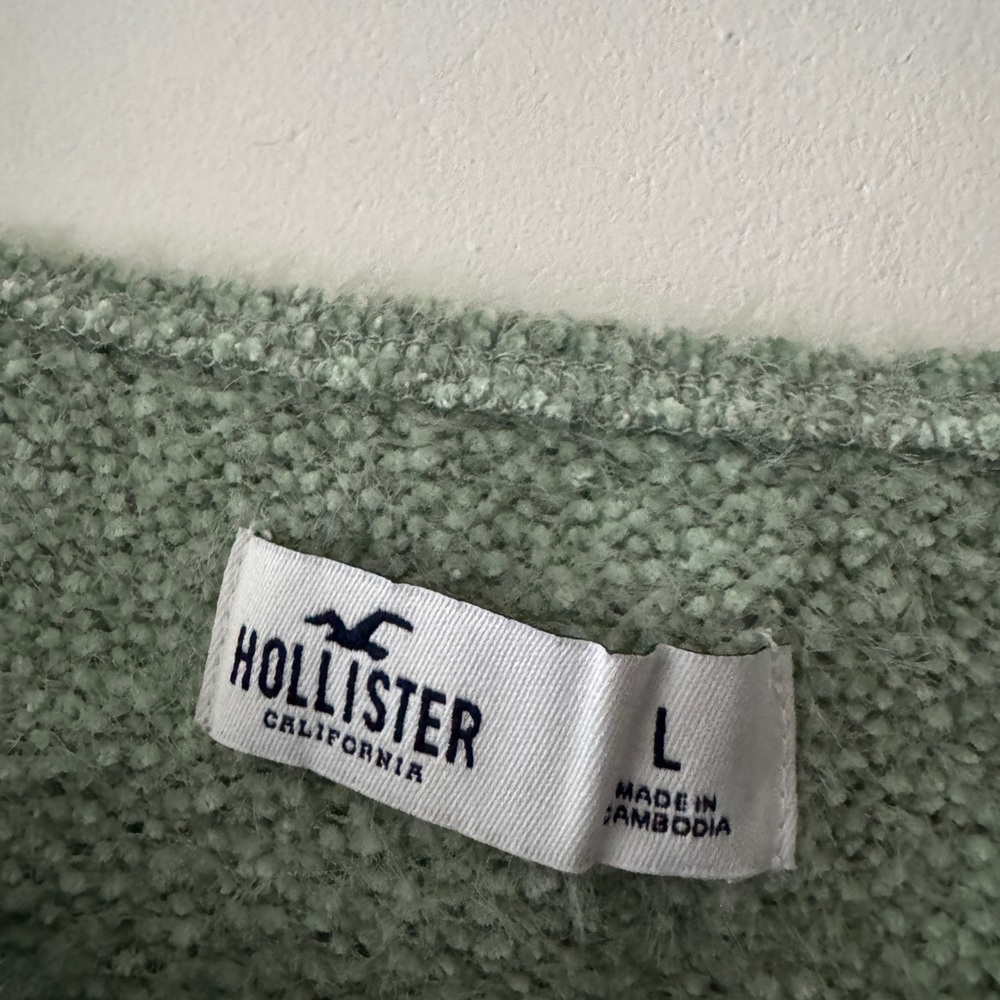 Hollister Mint Green Fuzzy Soft Cropped Sweater Long Sleeve - Picture 5 of 5